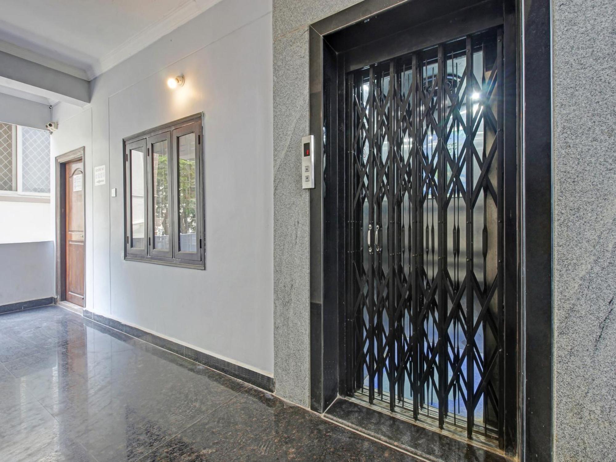 Hotel O Svr Silver Key Lingampalli Exterior foto